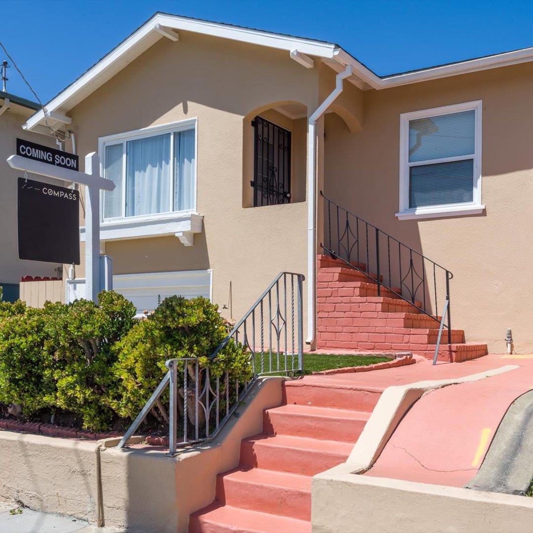 823 Linden Avenue