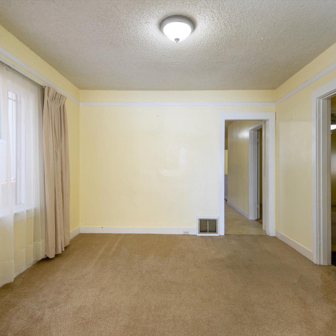 823 Linden Avenue