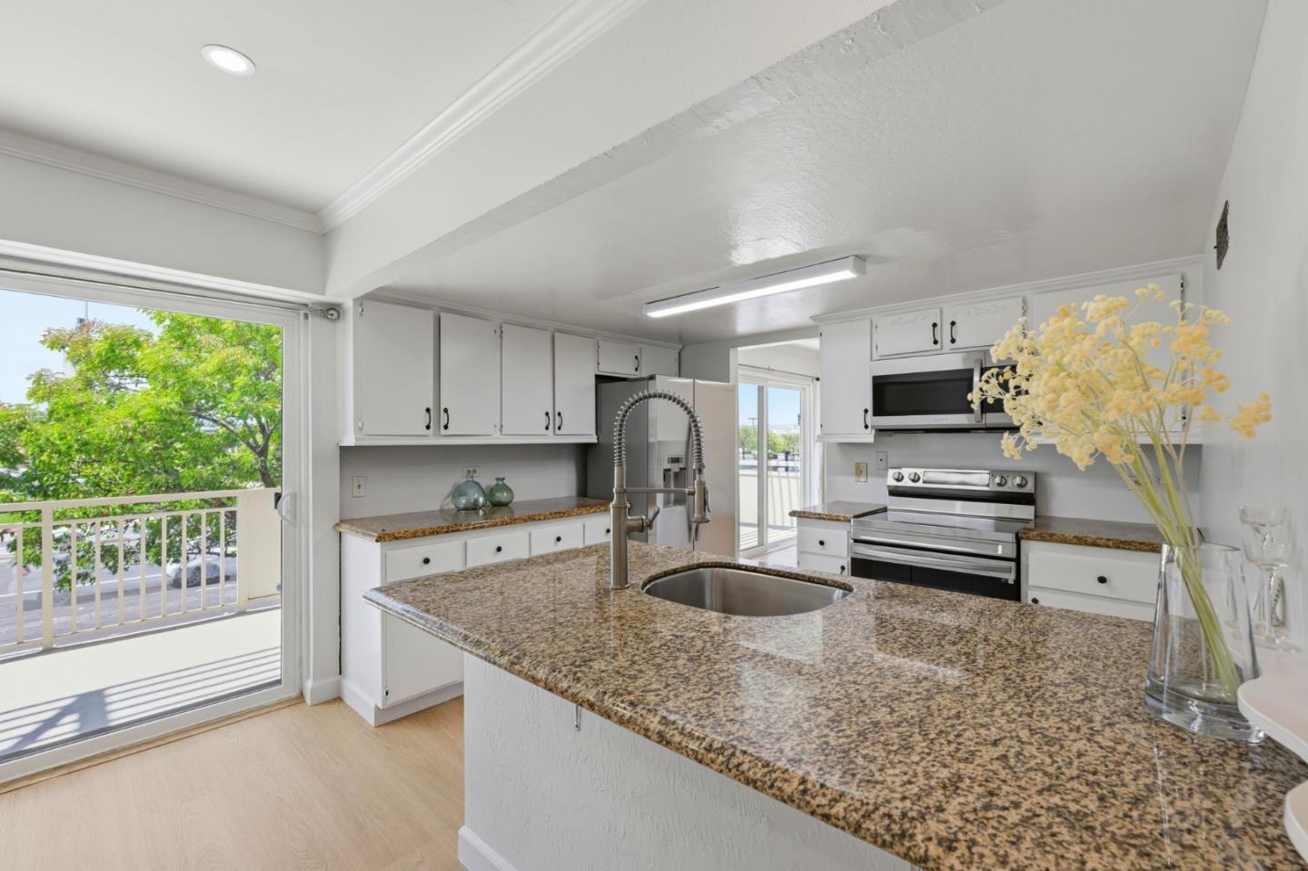 1214 Admiralty Lane