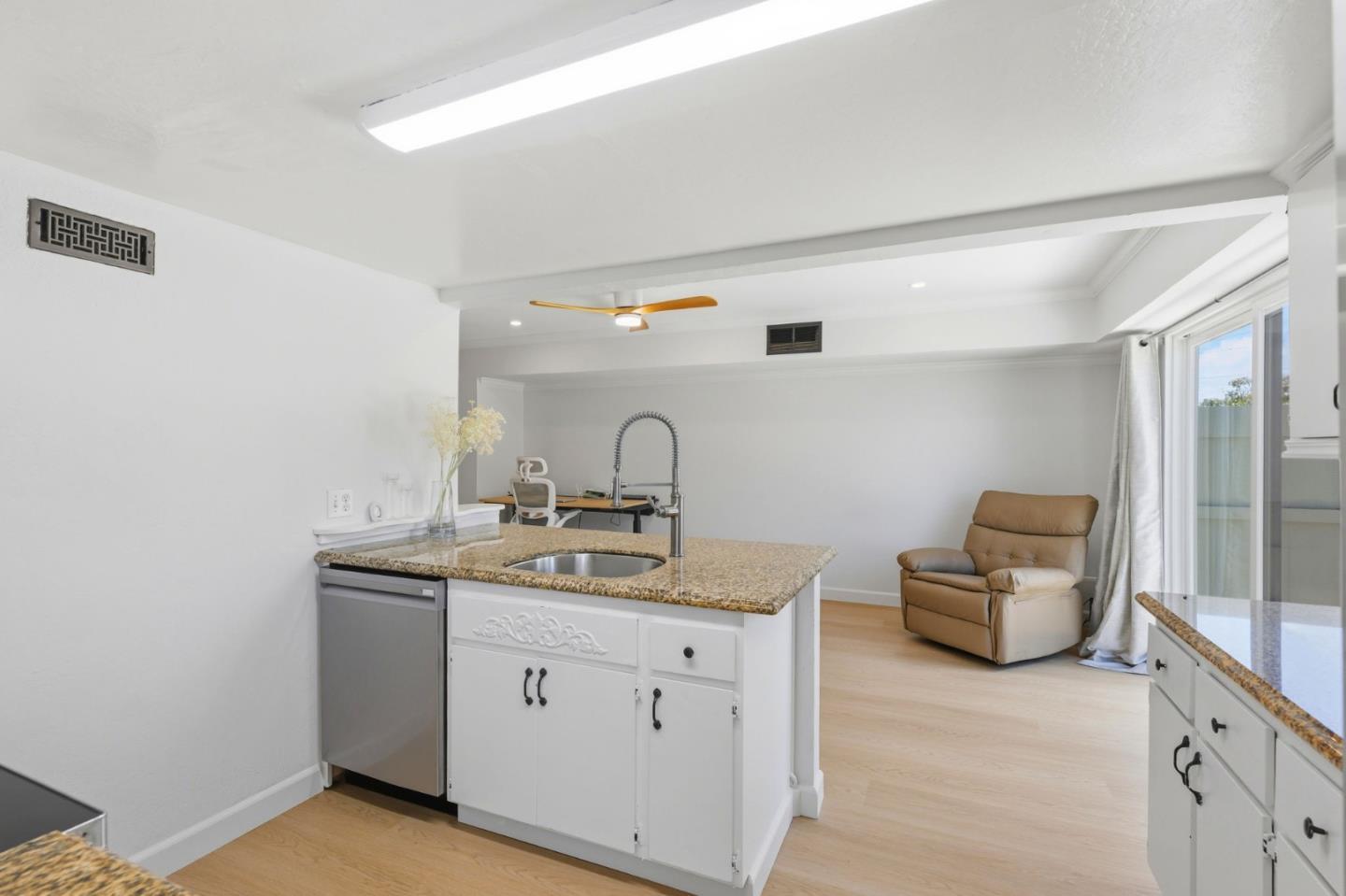 1214 Admiralty Lane