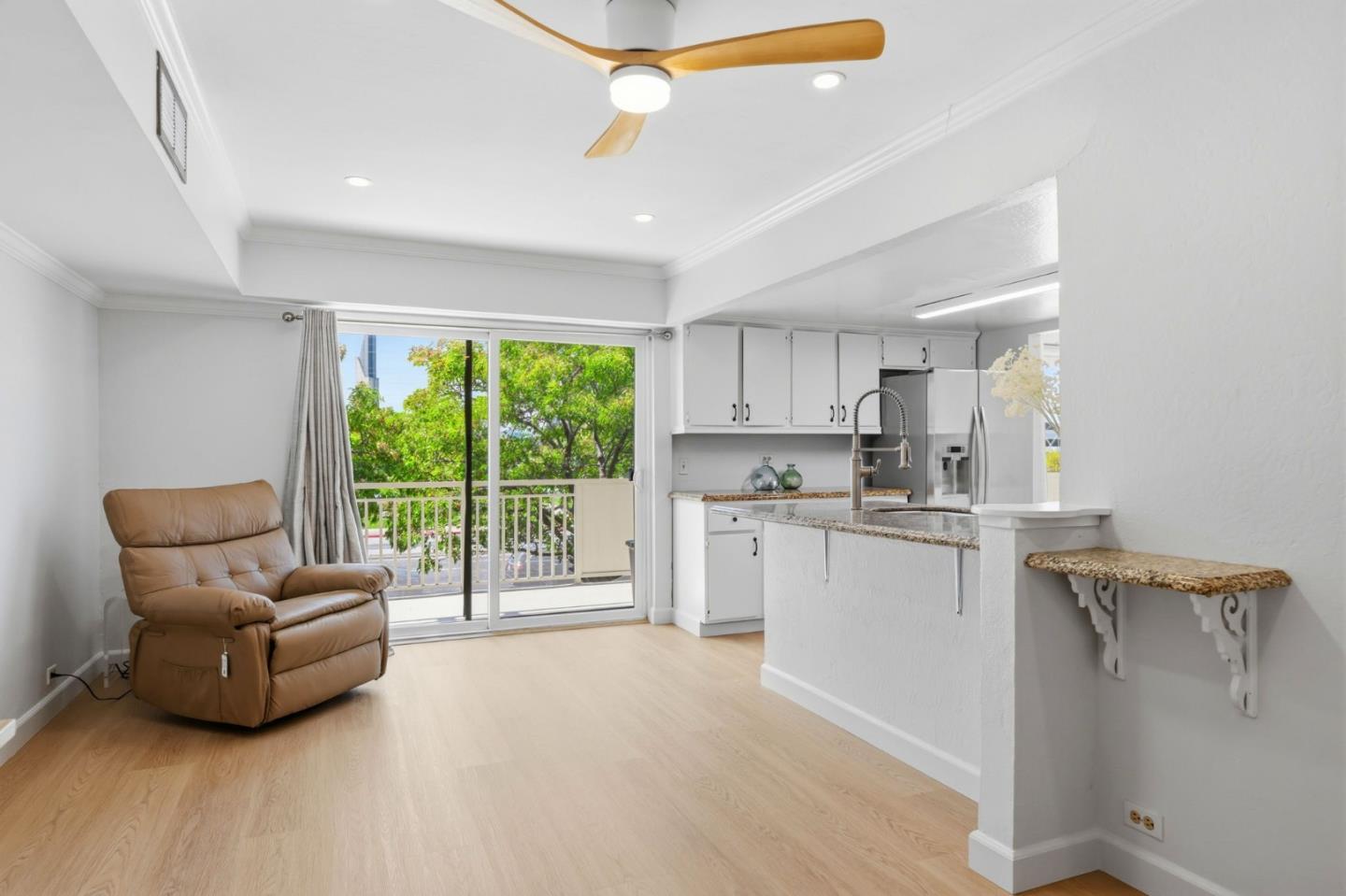 1214 Admiralty Lane