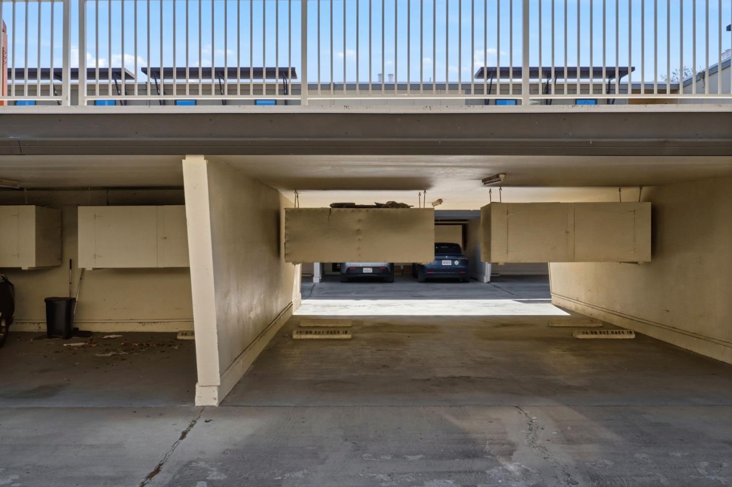 1214 Admiralty Lane