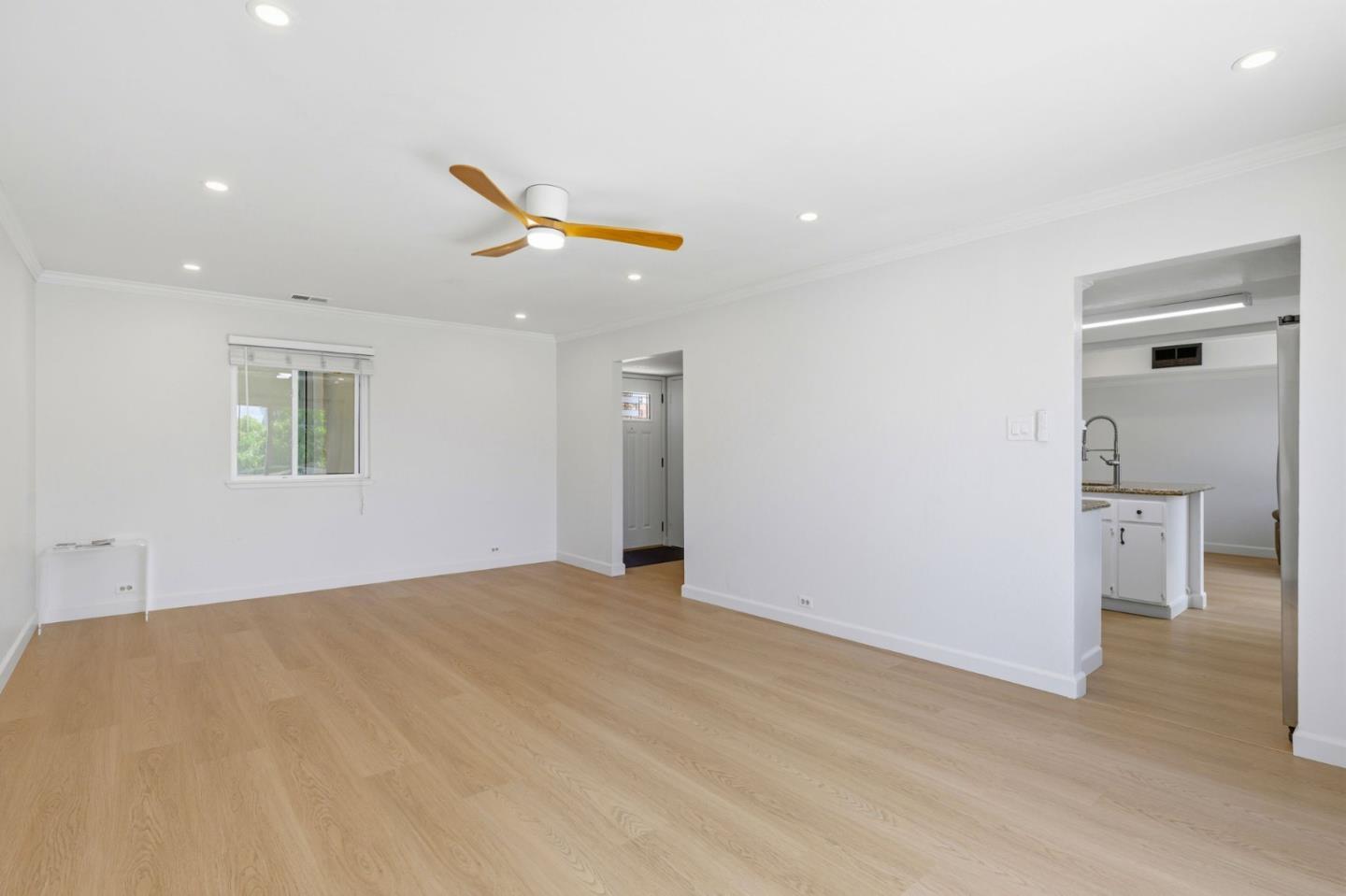 1214 Admiralty Lane