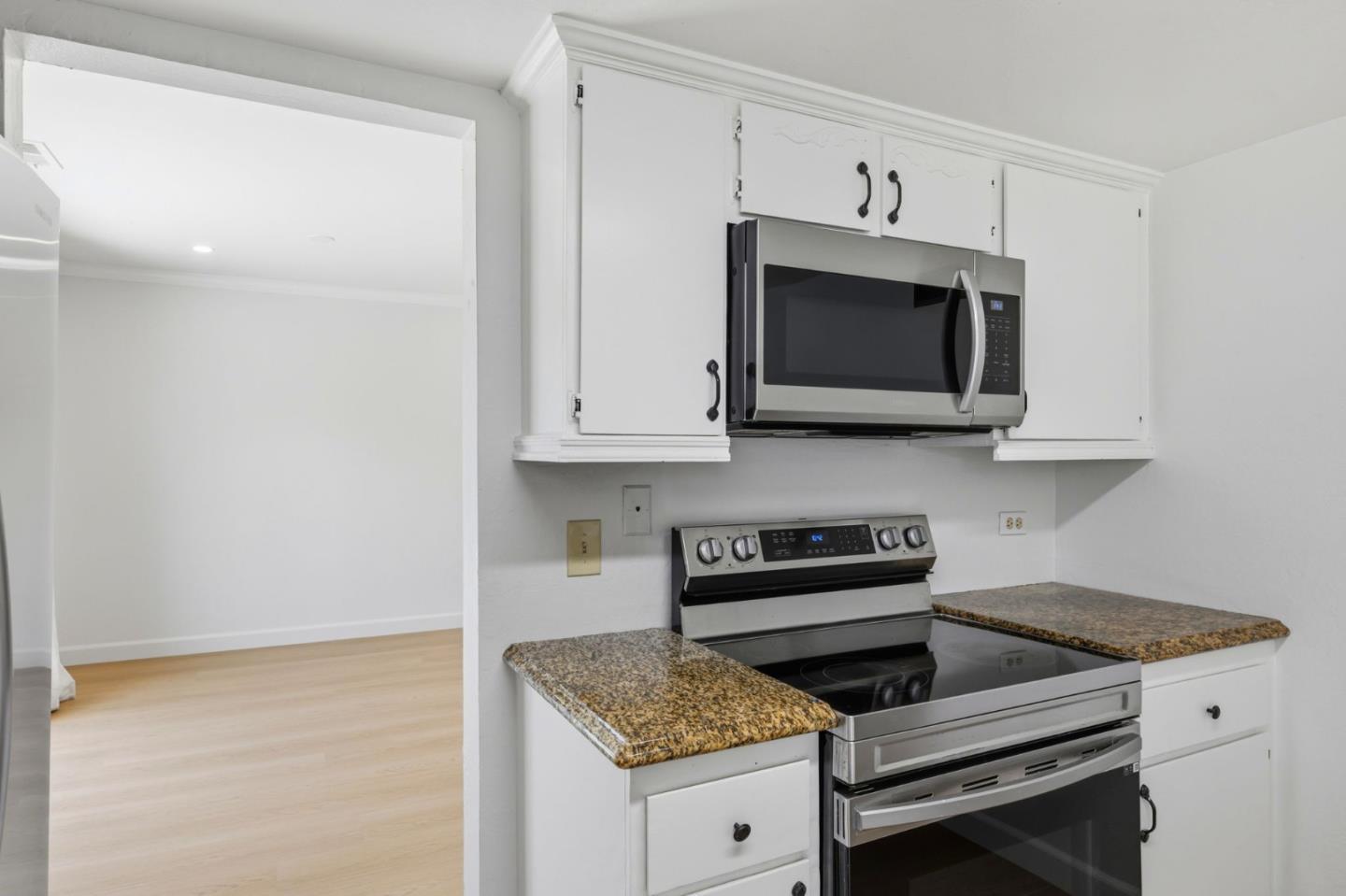 1214 Admiralty Lane