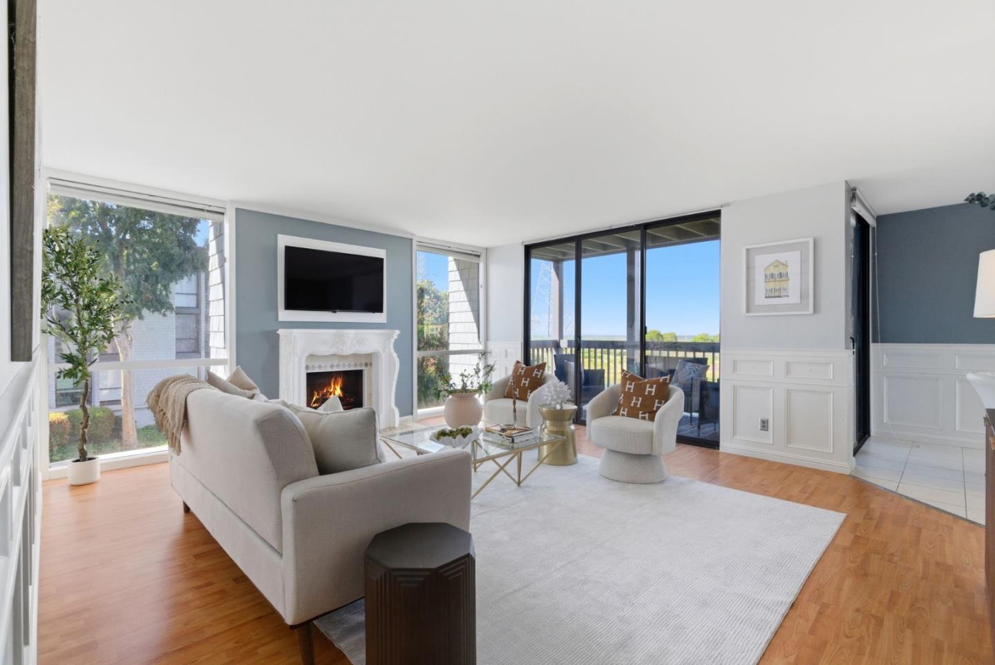 651 Port Drive 208