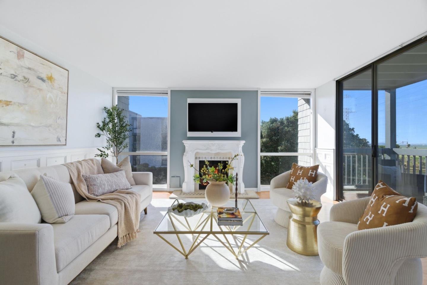 651 Port Drive 208