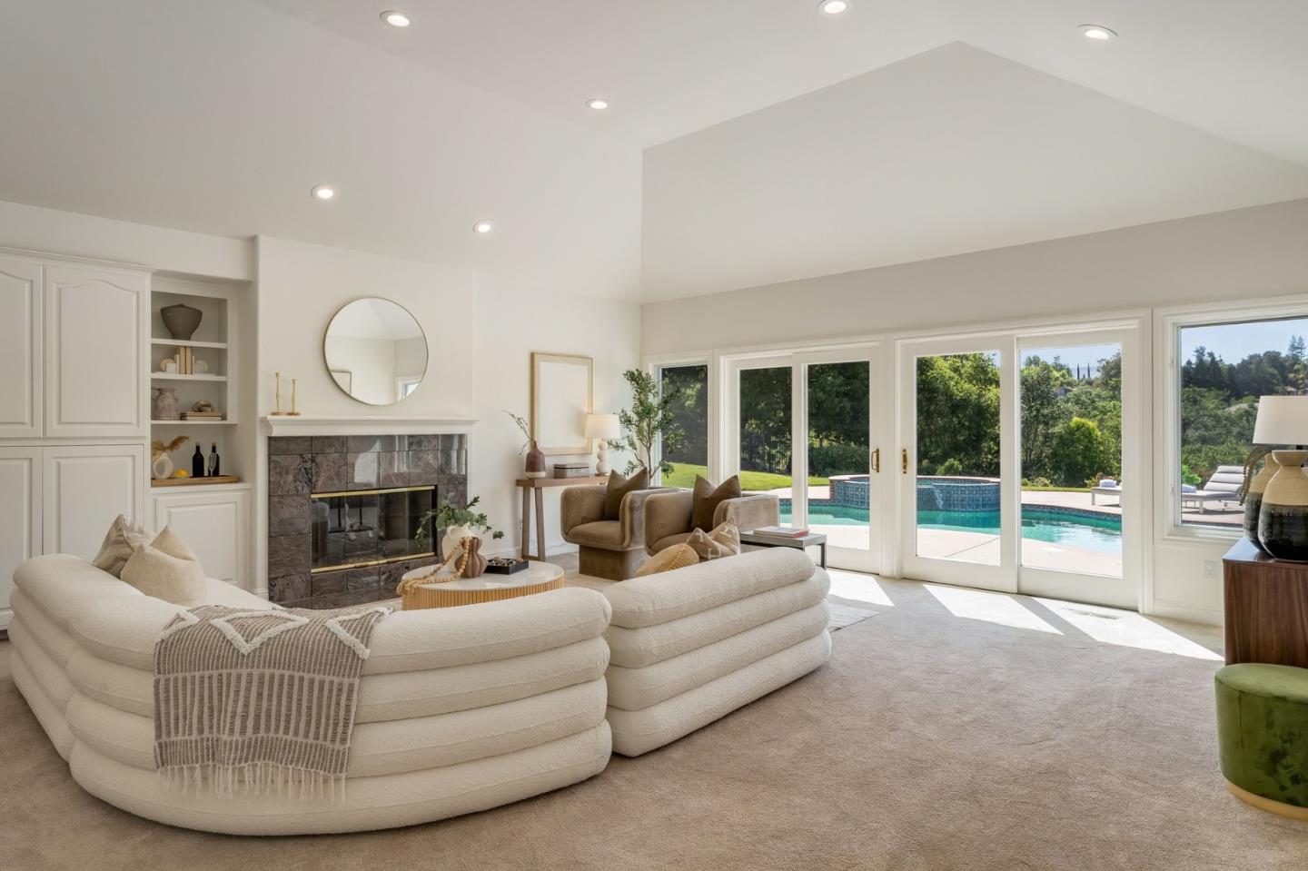 15015 Gypsy Hill Road