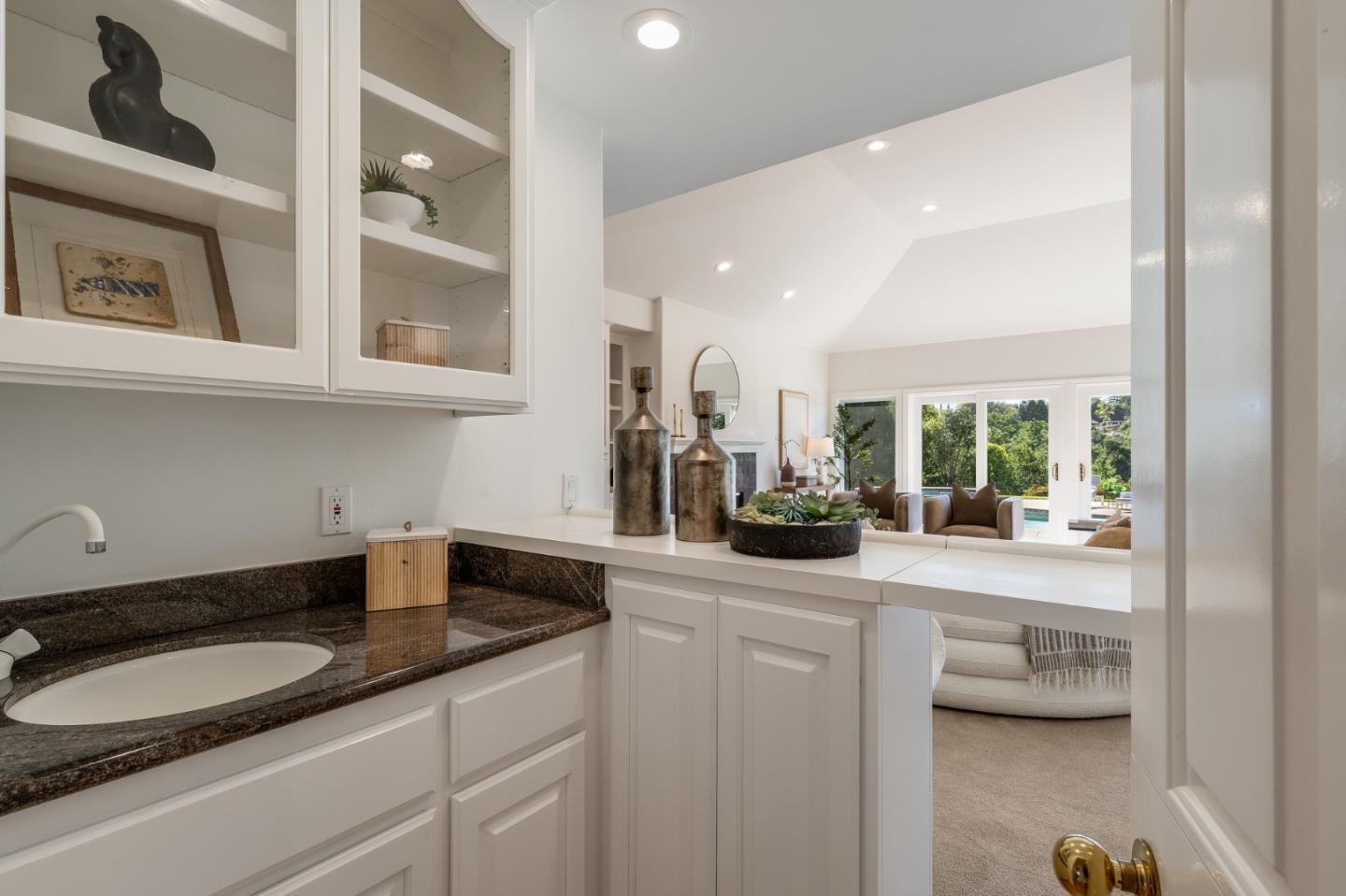 15015 Gypsy Hill Road