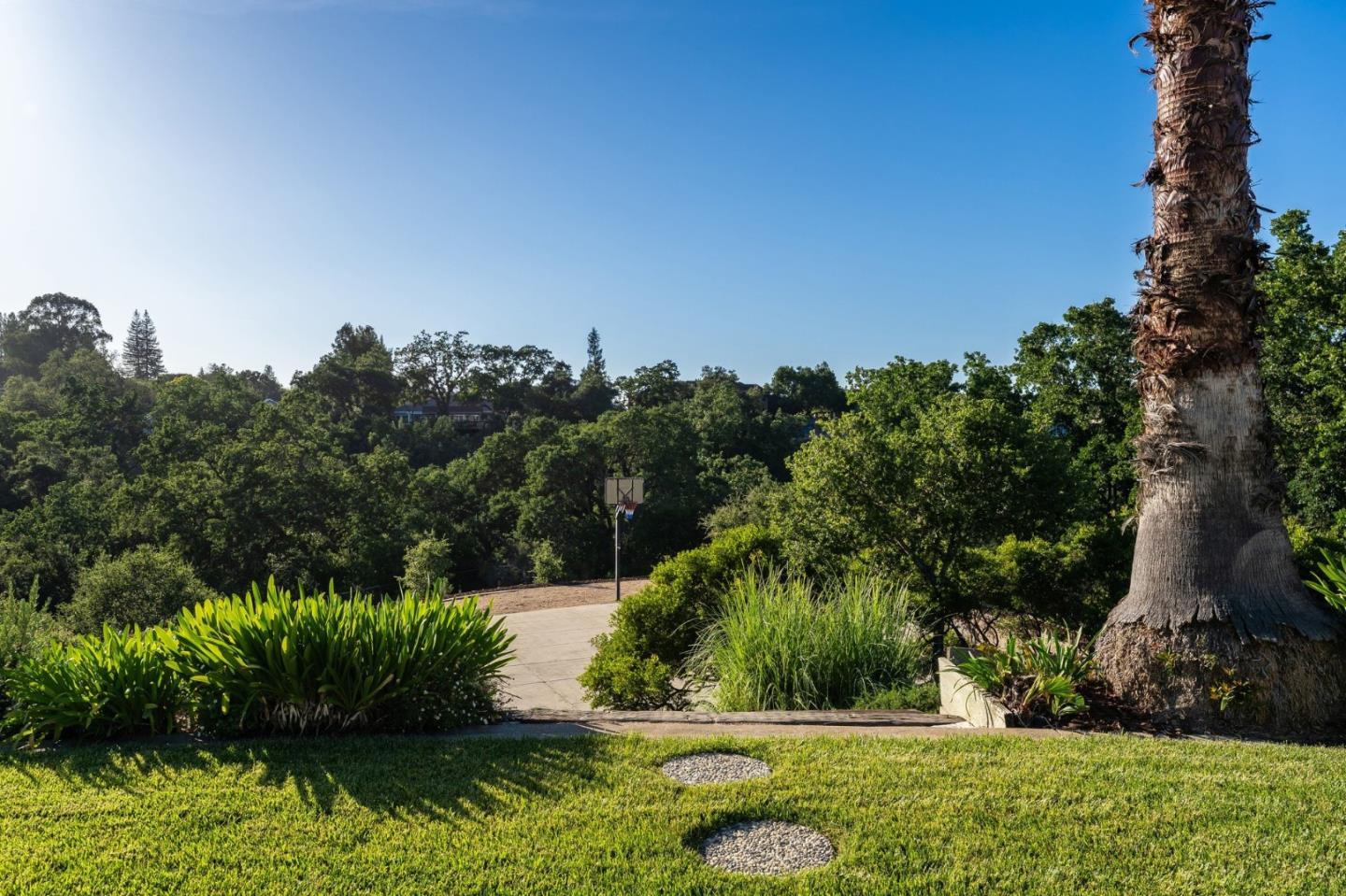 15015 Gypsy Hill Road