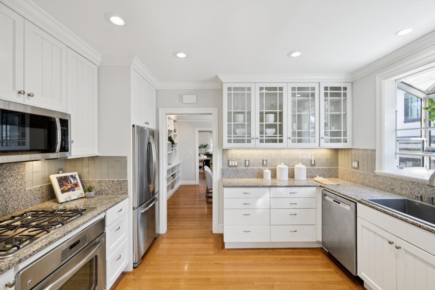 2119 Roosevelt Avenue