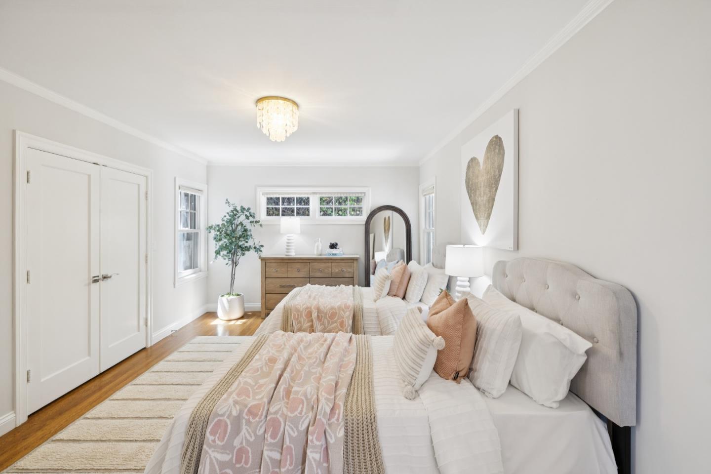 2119 Roosevelt Avenue