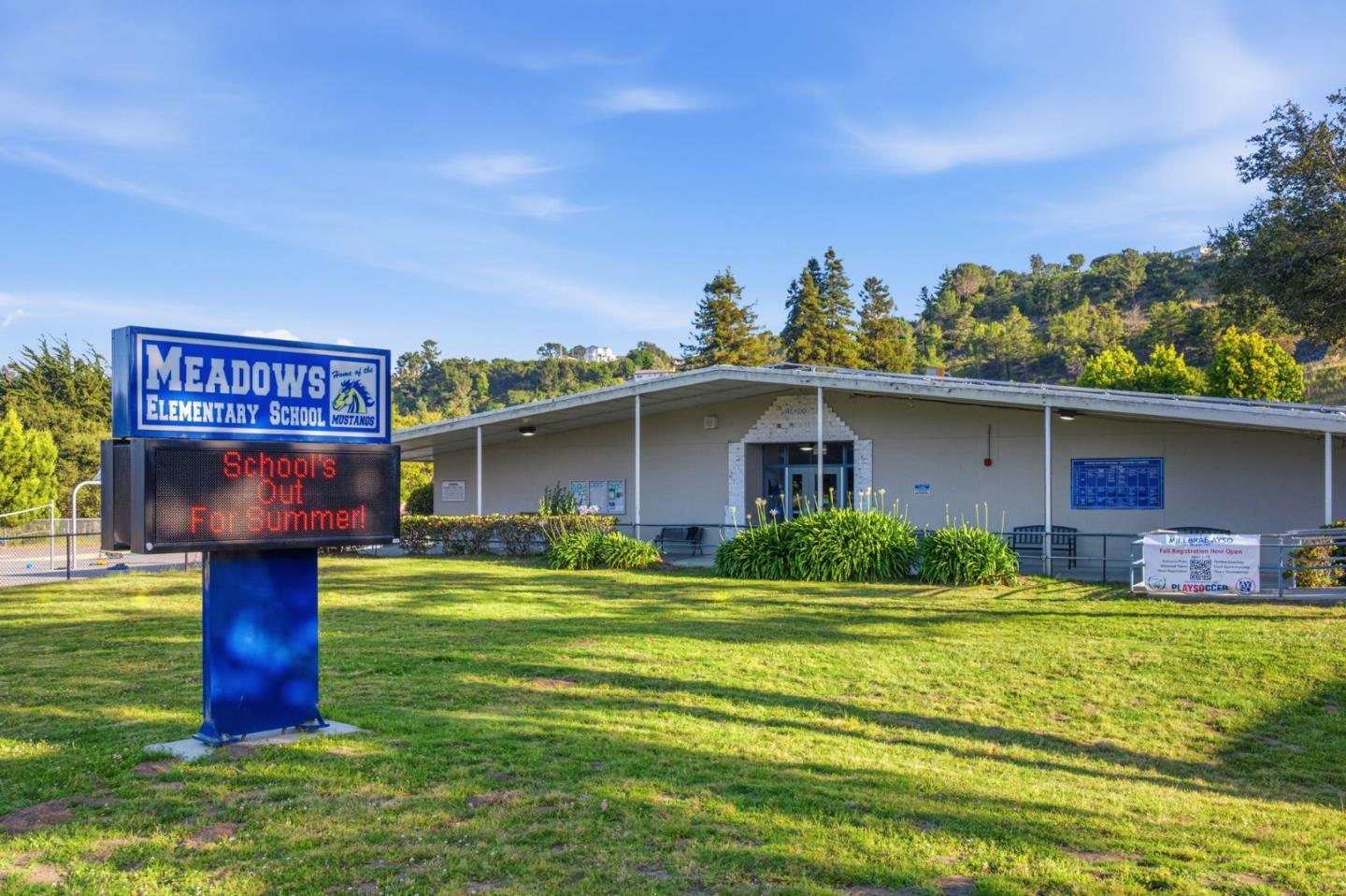 927 Clearfield Drive
