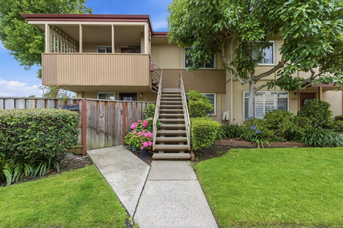 1615 Marina Court B