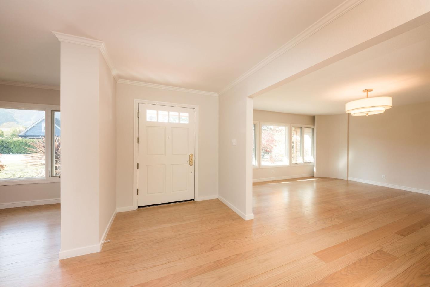 30 Knightwood Lane