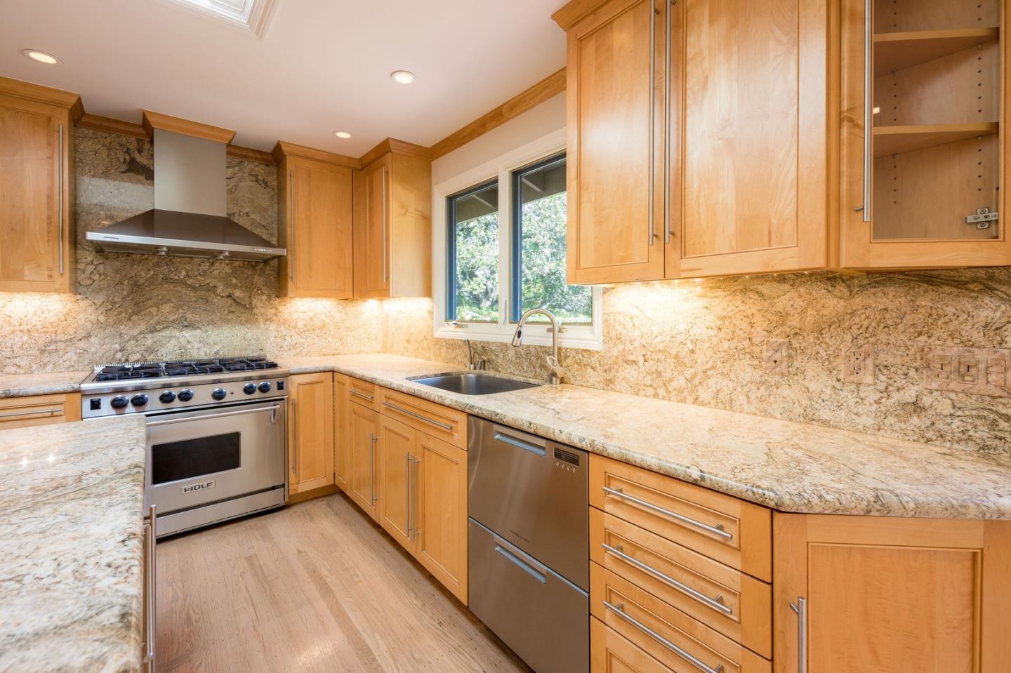 30 Knightwood Lane