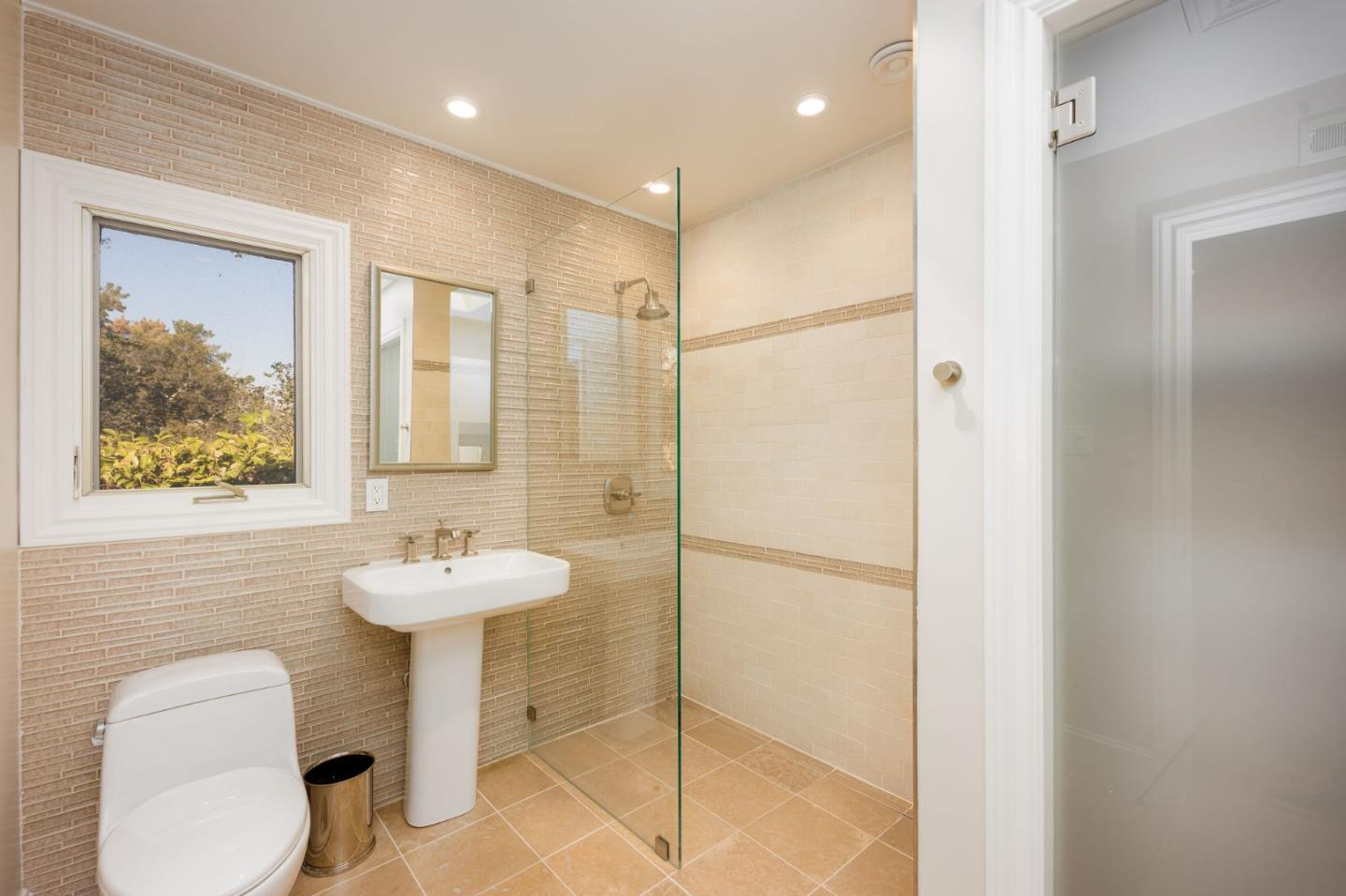 30 Knightwood Lane
