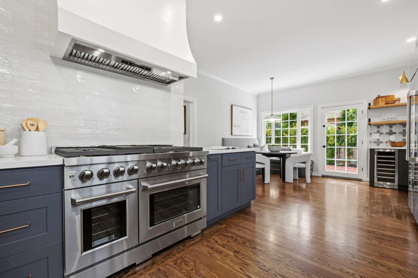 420 West Poplar Avenue