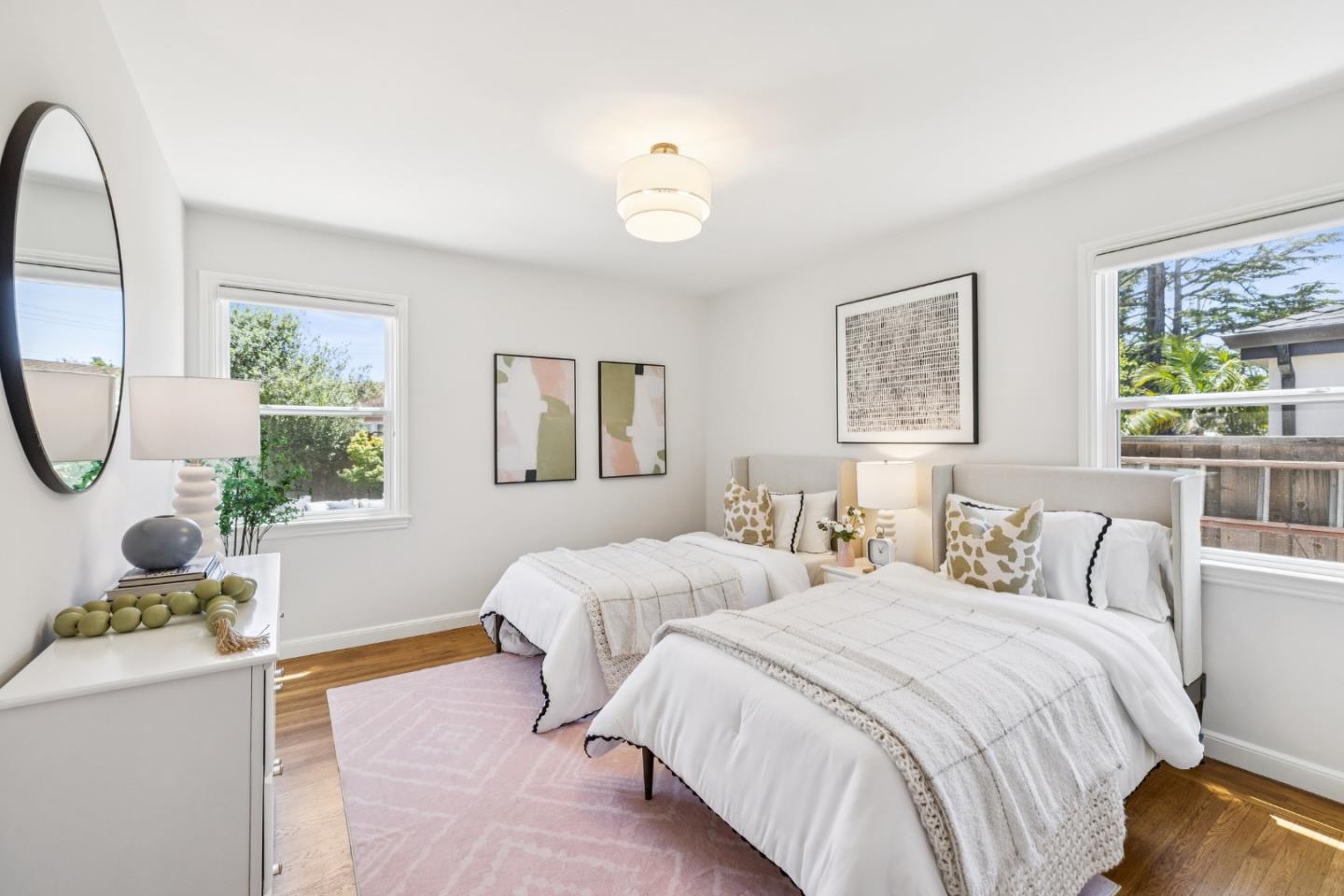 905 Rose Court