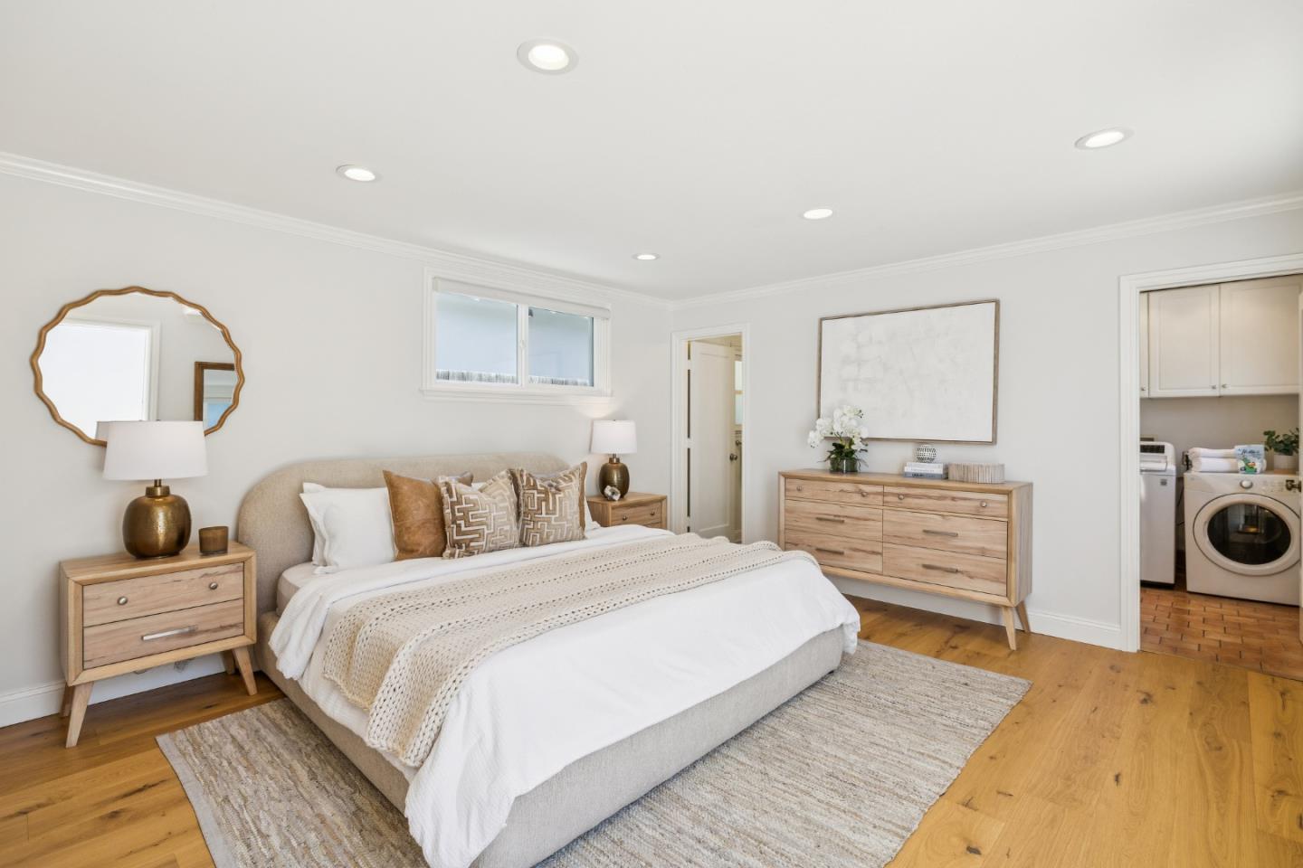 905 Rose Court
