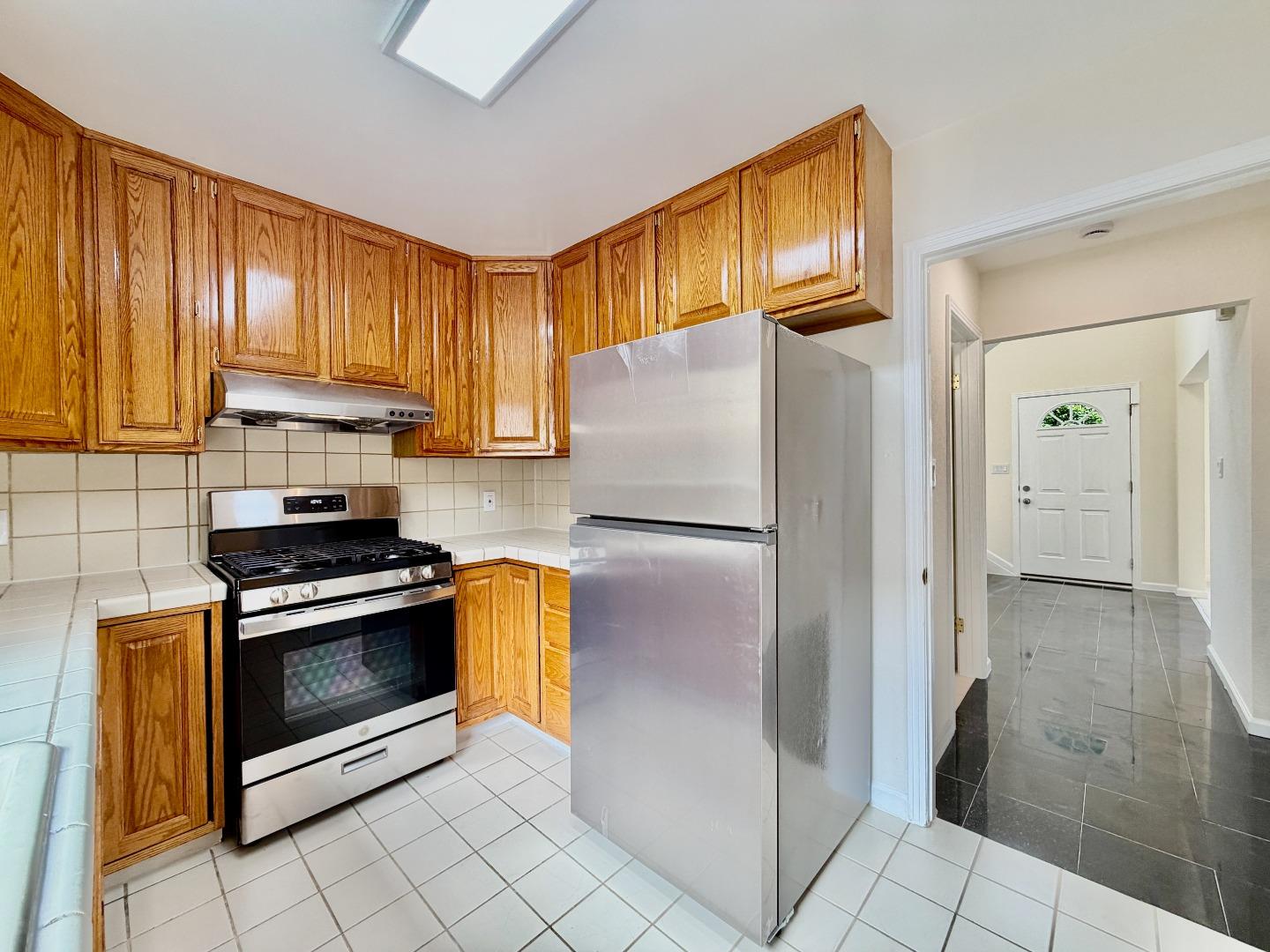 712 Prospect Row