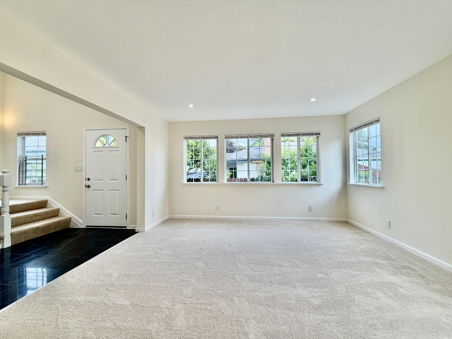 712 Prospect Row