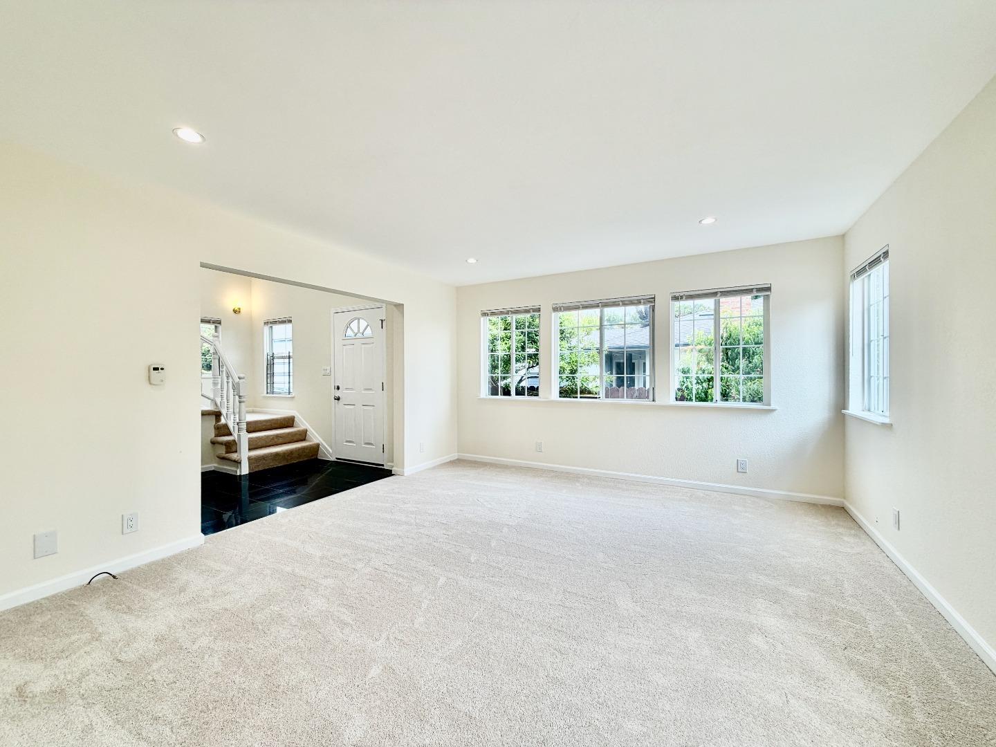 712 Prospect Row