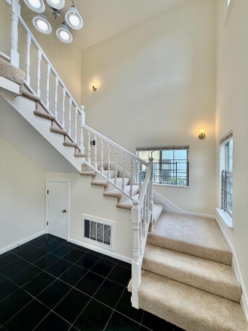 712 Prospect Row