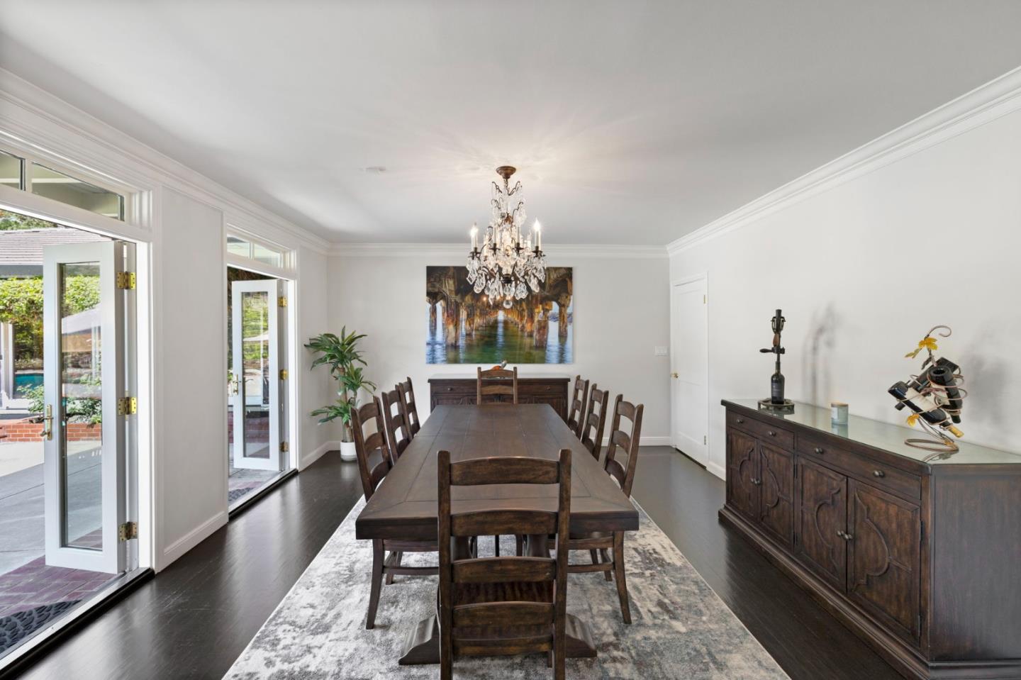 452 Roblar Avenue