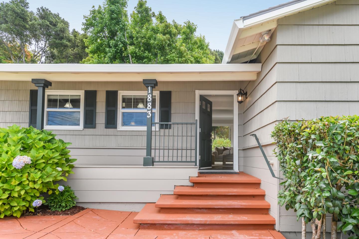 1883 Parrott Drive