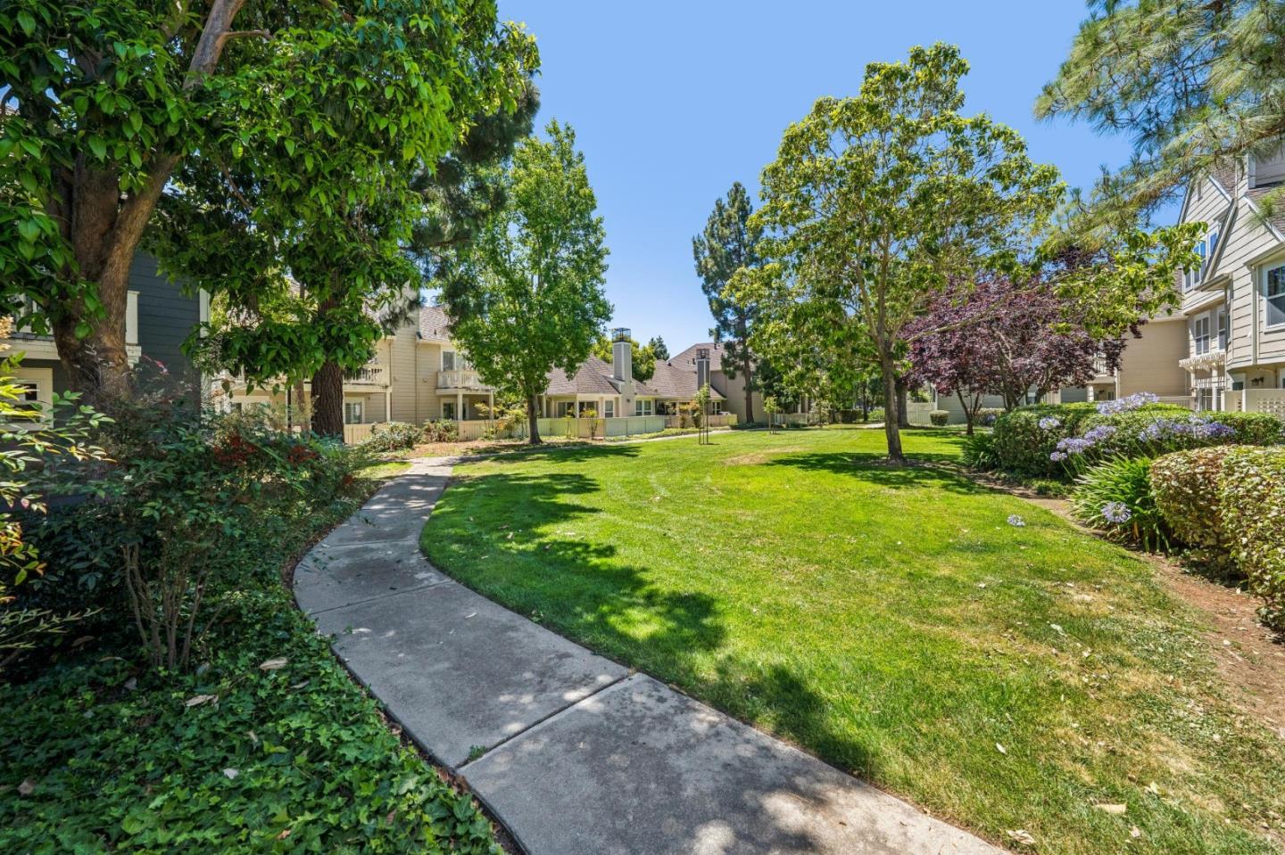 1051 Helm Lane