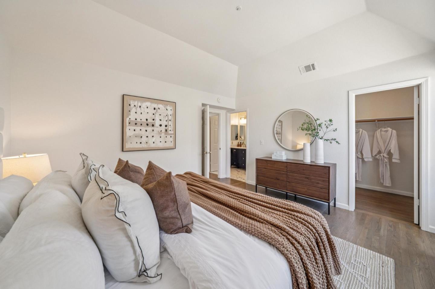 1051 Helm Lane