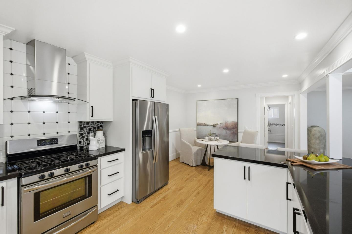 1740 Rosemary Lane