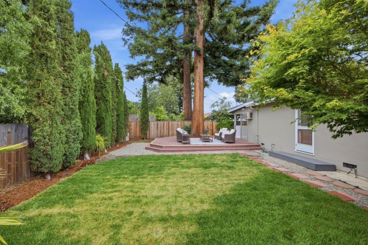 1740 Rosemary Lane