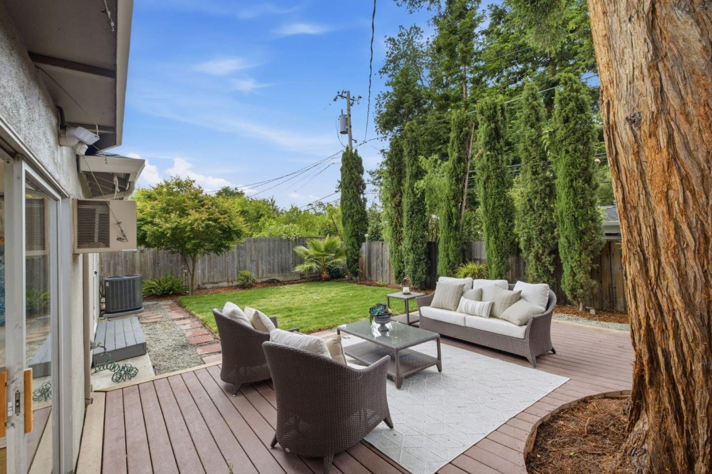 1740 Rosemary Lane