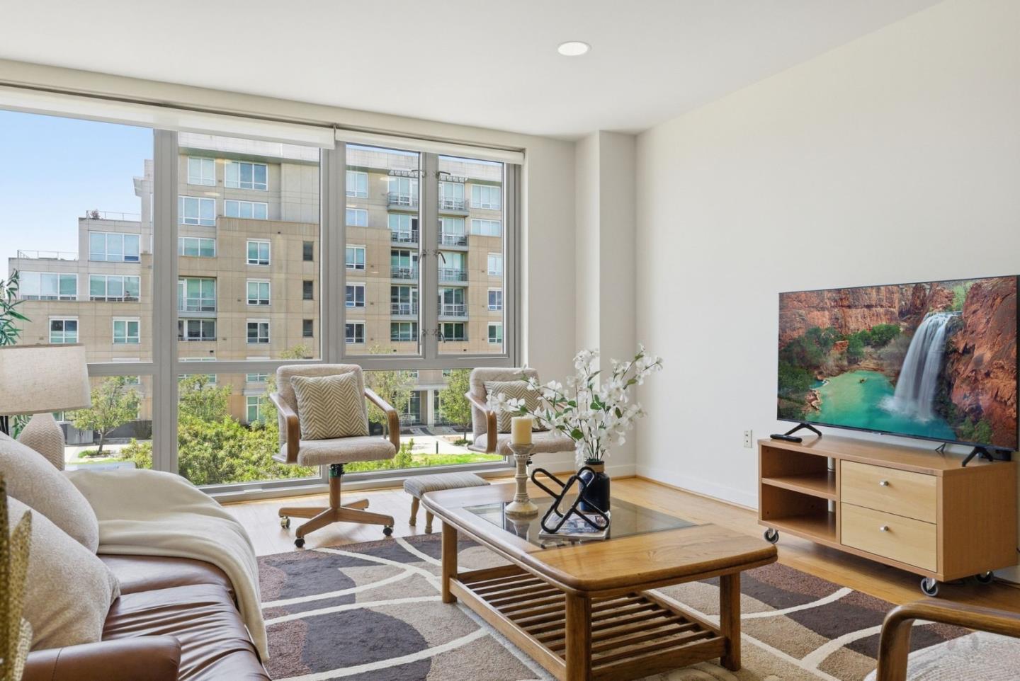 255 Berry Street 320