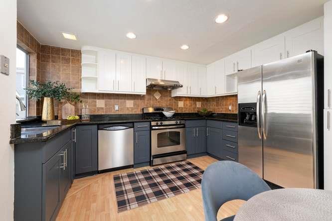 326 Commander Lane