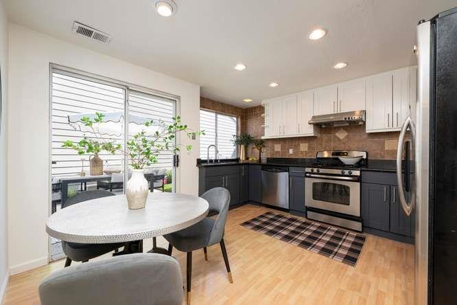 326 Commander Lane