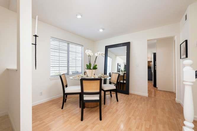 326 Commander Lane