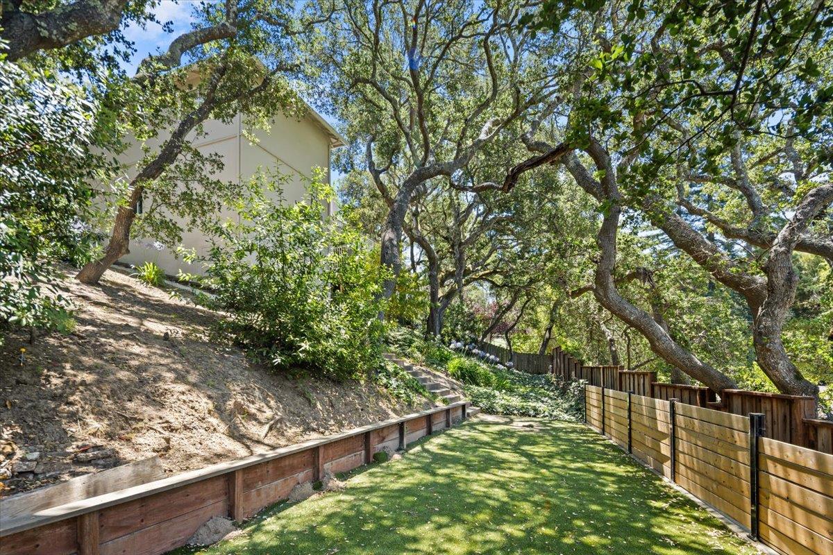 35 Tulip Court