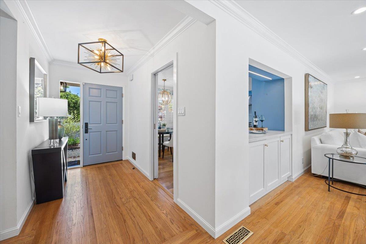 35 Tulip Court