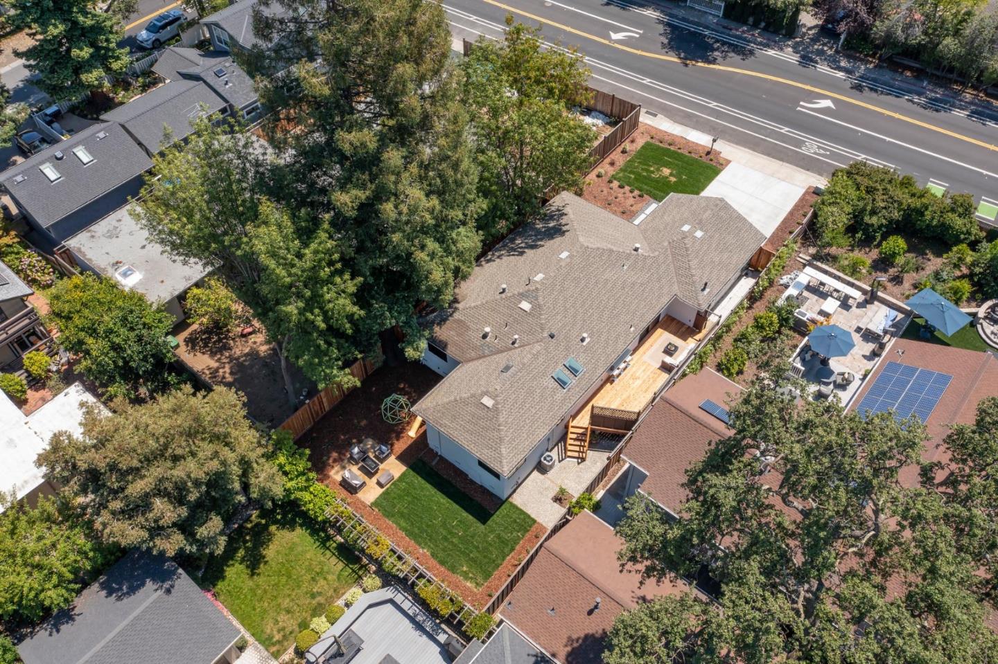 3231 Alameda De Las Pulgas