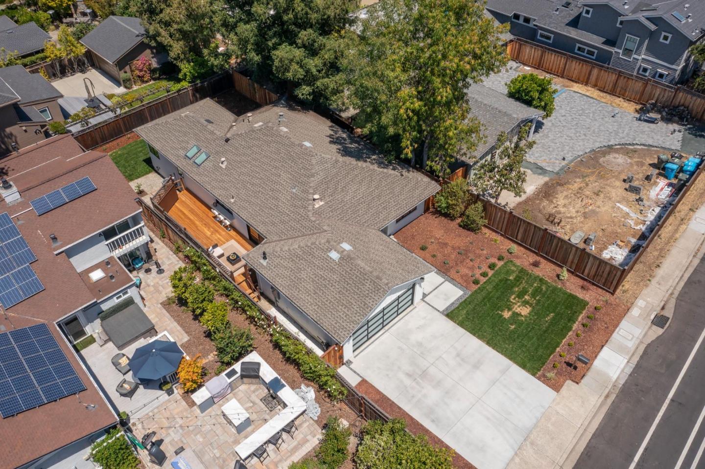 3231 Alameda De Las Pulgas