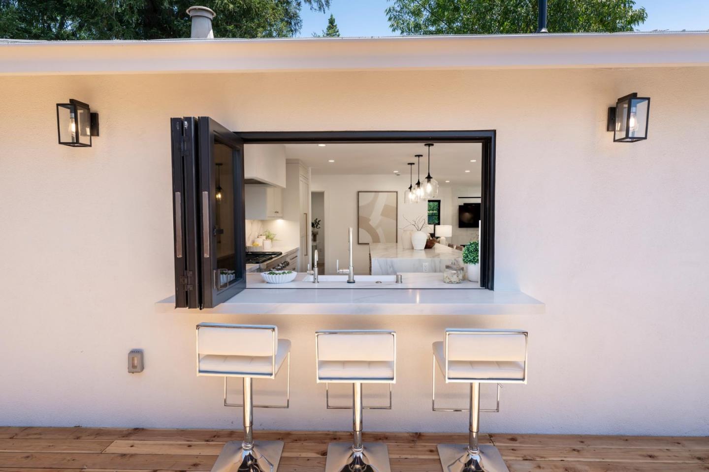3231 Alameda De Las Pulgas
