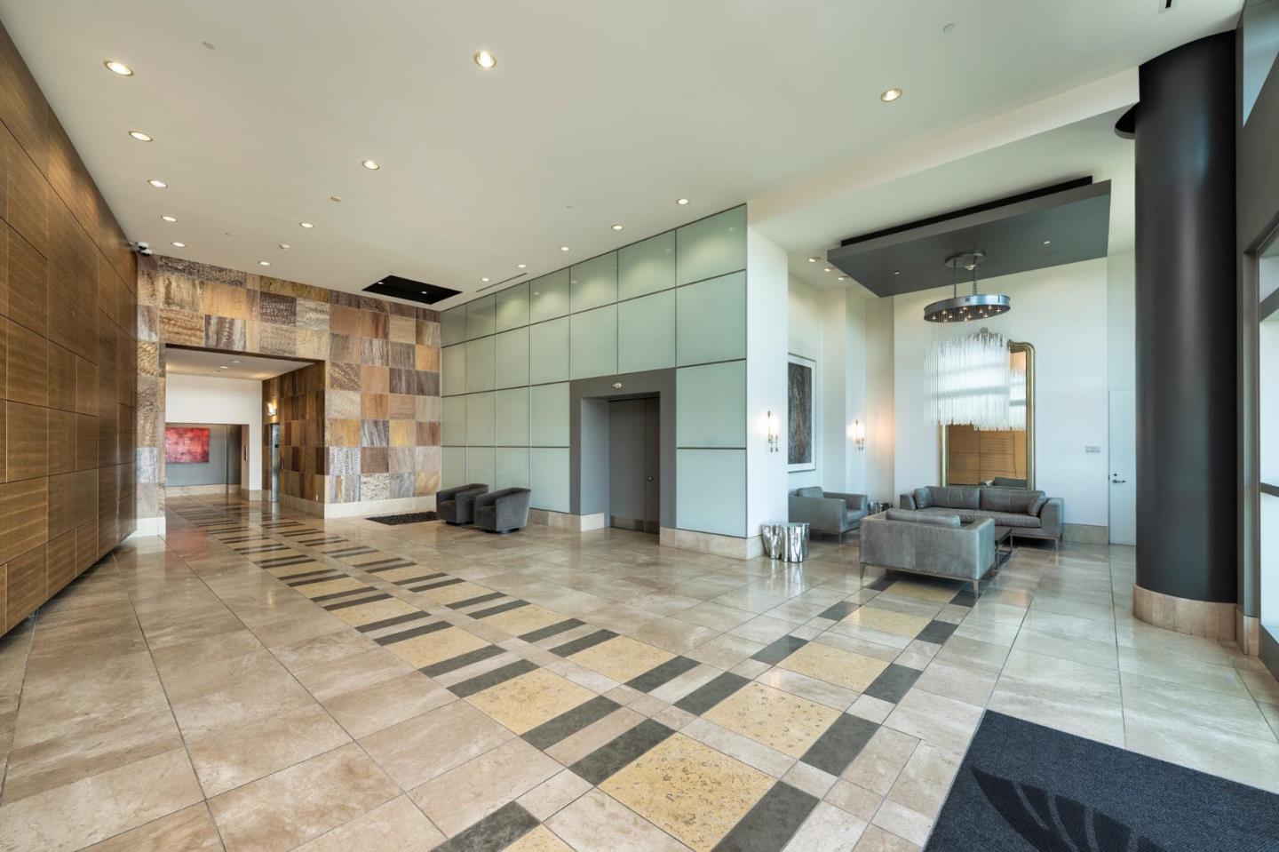 1 Mandalay Place 905