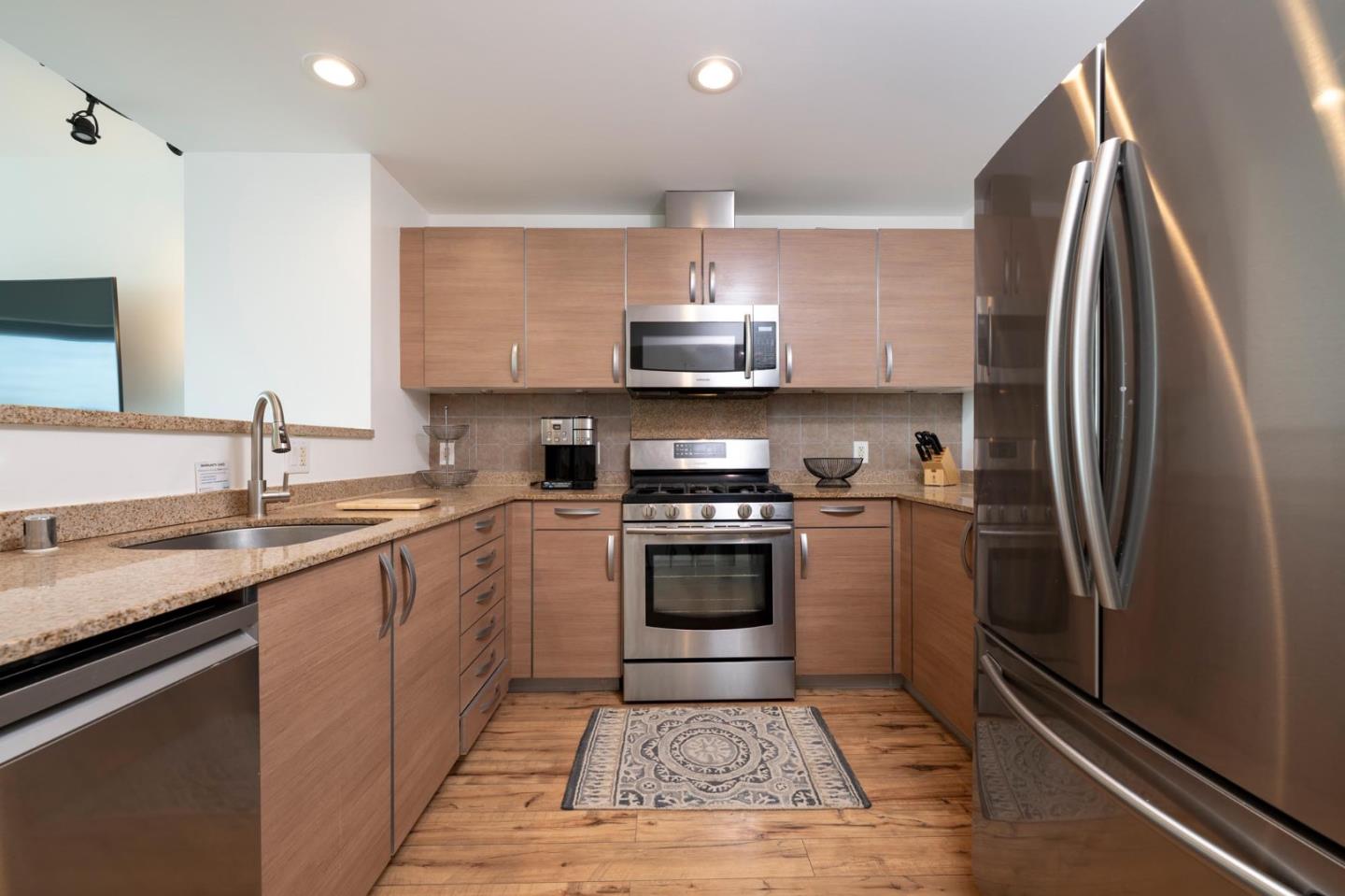 1 Mandalay Place 905