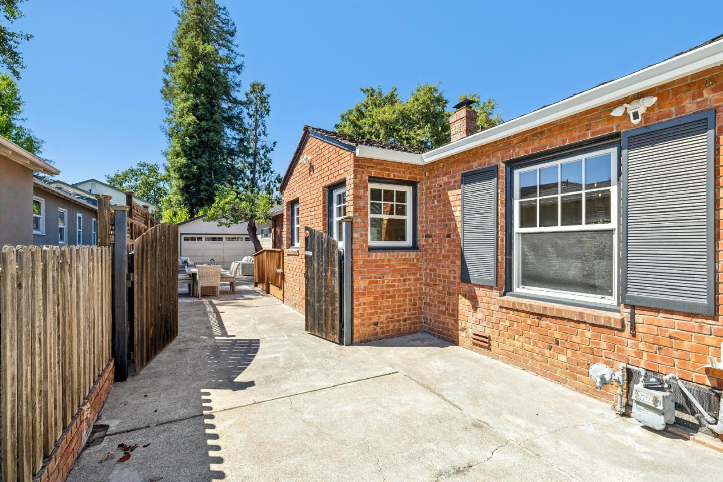 248 Fairmont Avenue