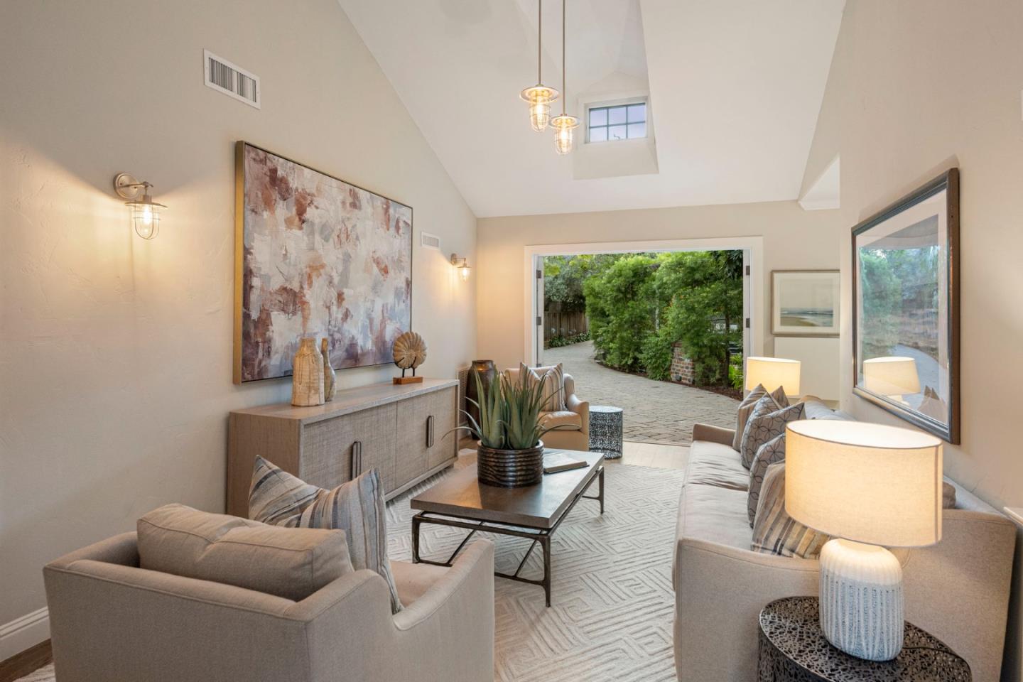 445 Arlington Road