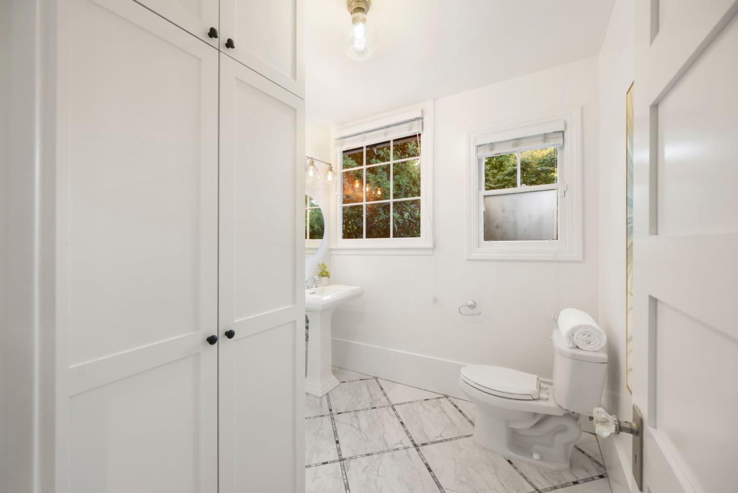445 Arlington Road