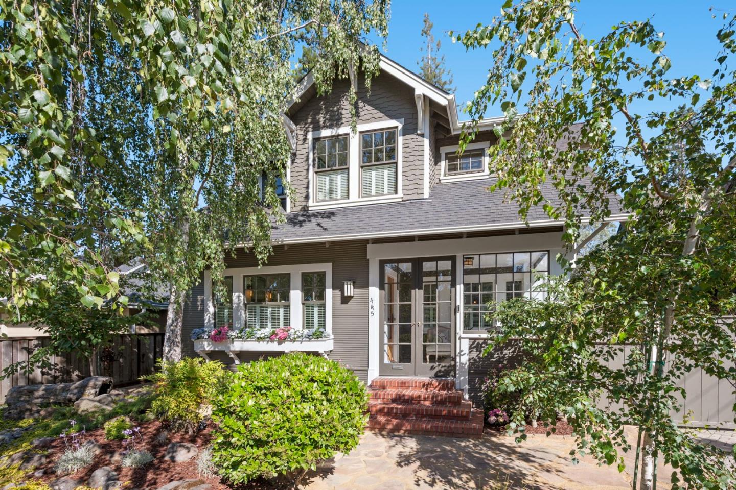445 Arlington Road