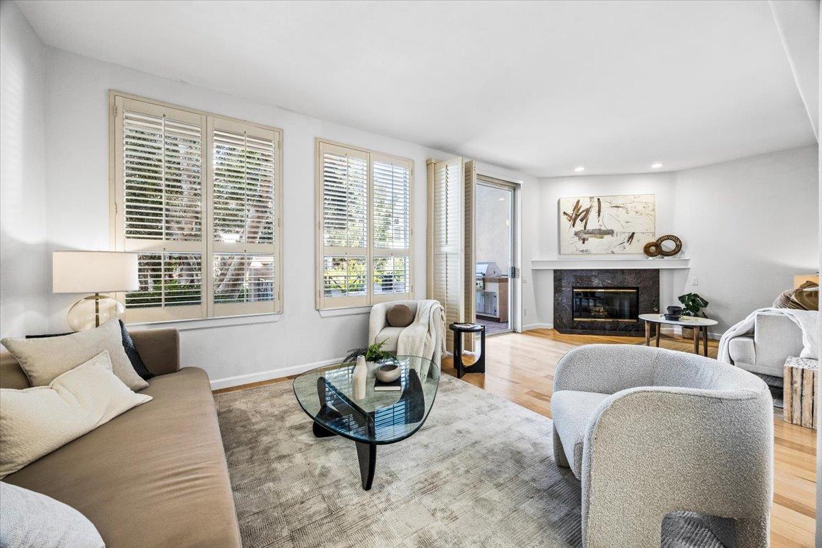 803 Lakeshore Drive